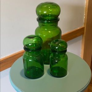 Set of vintage 1960’s green glass made in Belgium